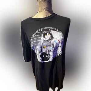 Astronaut Cat graphic tee-Unisex 2X